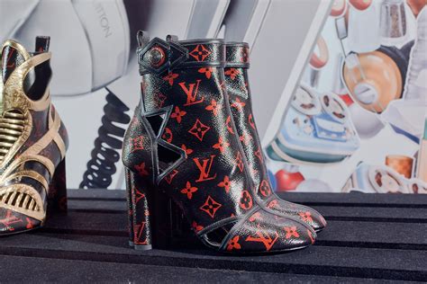 louis vuitton red bottoms boots